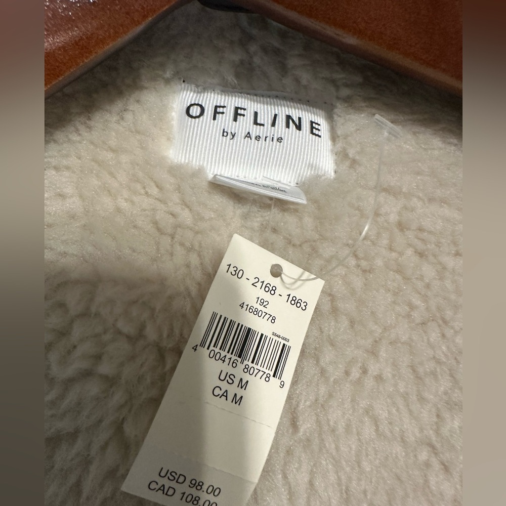 Aerie Cream Sherpa Lined Vest NWT - Picture 16 of 16